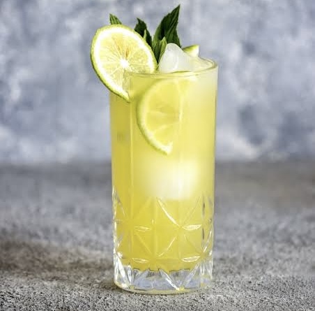 Ev Yapımı Limonata 