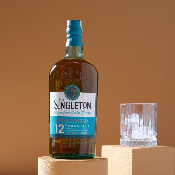 Singleton